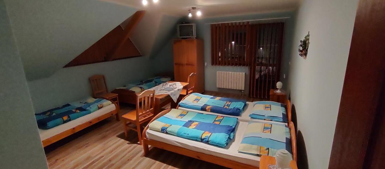 Penzion Serafin Ruzomberok Exteriör bild